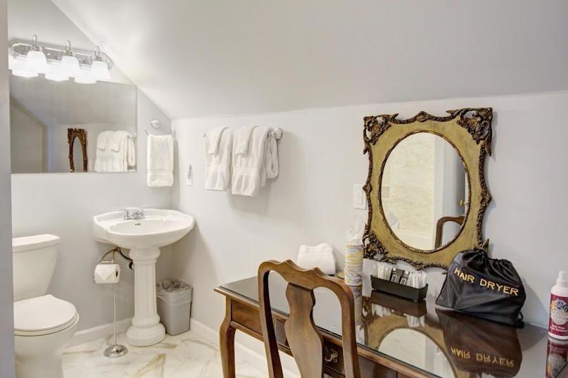 קופוויל Anchorage Inn B&B מראה חיצוני תמונה